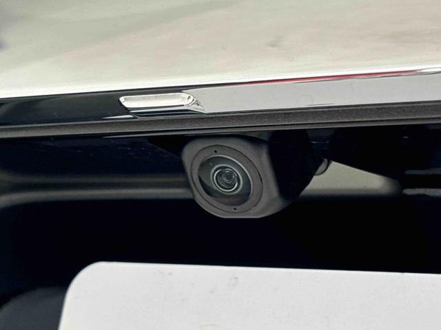 タフト Ｇターボ　クロムベンチャー　バックモニター対応　スカイフィールトップ　クロムパック　メッキパック　シルバーアンダーガーニッシュ　インテリアアクセント　ＬＥＤオートハイビーム＆フォグランプ　電動パーキングブレーキ　バックカメラ　アルミホイール（10枚目）