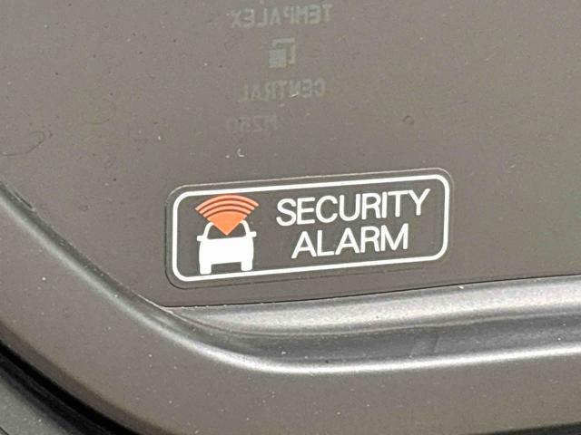 タフト Ｇターボ　クロムベンチャー　バックモニター対応　スカイフィールトップ　クロムパック　メッキパック　シルバーアンダーガーニッシュ　インテリアアクセント　ＬＥＤオートハイビーム＆フォグランプ　電動パーキングブレーキ　バックカメラ　アルミホイール（40枚目）