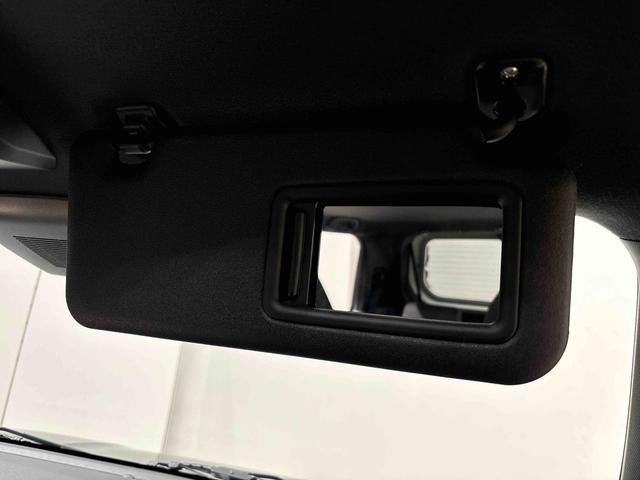 タフト Ｇ　ダーククロムベンチャー　スカイフィールトップ　クロムパック　メッキパック　シルバーアンダーガーニッシュ　インテリアアクセント　ＬＥＤオートライト＆フォグランプ　電動パーキングブレーキ　バックカメラ　アルミホイール（27枚目）