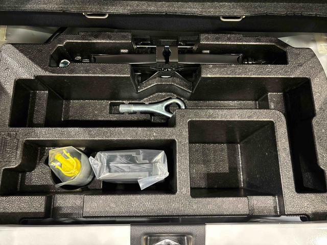 ミライース Ｘ　ＳＡＩＩＩ　ＬＥＤヘッドランプ　セキュリティアラーム　コーナーセンサー　１４インチフルホイールキャップ　キーレスエントリー　電動格納式ドアミラー　ショツピングフック　マニュアルエアコン（35枚目）
