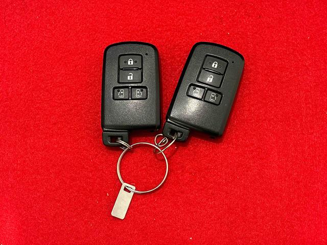 シエンタ Ｇ　スロープタイプ　ナビ　バックカメラ　ＥＴＣ　ドライヴレコーダー　オートエアコン　プッシュスタート　キーフリーシステム　オートライト　両側パワースライドドア　ＬＥＤライト　フォグランプ　ホイールキャップ（51枚目）