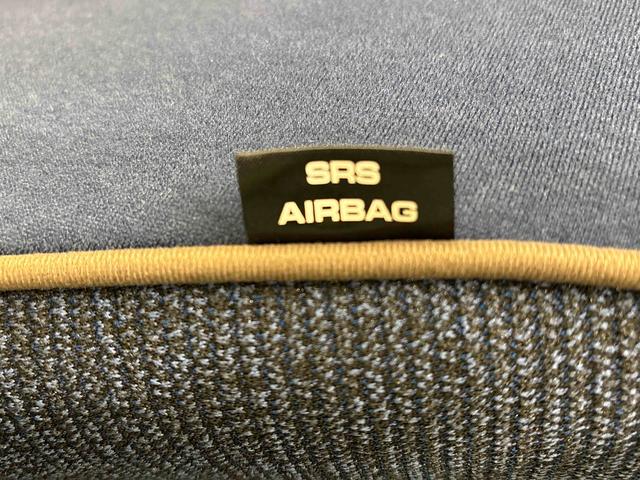 ムーヴキャンバス セオリーＧ　ＬＥＤオートライト・フォグランプ　電動パーキングブレーキ　プッシュボタンスタート　セキュリティアラーム　バックカメラ　両側パワースライドドアウエルカムオープン機能　オート電動格納式ドアミラー（30枚目）