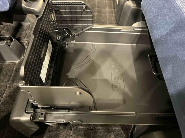 ムーヴキャンバス セオリーＧ　ＬＥＤオートライト・フォグランプ　電動パーキングブレーキ　プッシュボタンスタート　セキュリティアラーム　バックカメラ　両側パワースライドドアウエルカムオープン機能　オート電動格納式ドアミラー（37枚目）