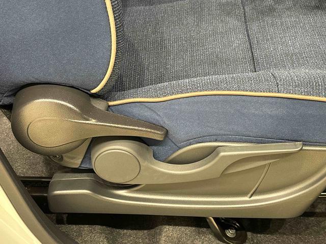 ムーヴキャンバス セオリーＧ　バックモニター対応　電動パーキングブレーキ　ＬＥＤオートライト・フォグランプ　電動パーキングブレーキ　プッシュボタンスタート　セキュリティアラーム　バックカメラ　両側パワースライドドアウエルカムオープン機能　オート電動格納式ドアミラー（29枚目）