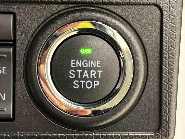 タント カスタムＲＳ　キーフリー　バックカメラ　ＬＥＤヘッドランプ　ＬＥＤオートライト　パワースライドドアウェルカムオープン機能　オート電動格納式ドアミラー　助手席ロングスライド　助手席イージークローザー　運転席助手席シートヒーター　アルミホイール　ＬＥＤフォグランプ（20枚目）