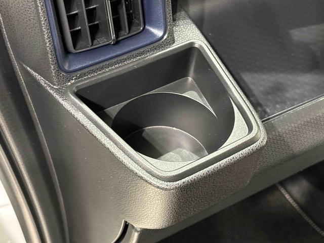 タント カスタムＲＳ　キーフリー　バックカメラ　ＬＥＤヘッドランプ　ＬＥＤオートライト　パワースライドドアウェルカムオープン機能　オート電動格納式ドアミラー　助手席ロングスライド　助手席イージークローザー　運転席助手席シートヒーター　アルミホイール　ＬＥＤフォグランプ（31枚目）