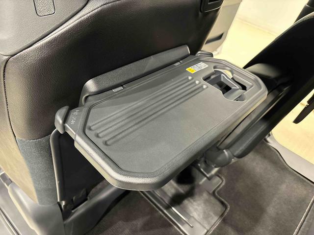 タント カスタムＲＳ　キーフリー　バックカメラ　ＬＥＤヘッドランプ　ＬＥＤオートライト　パワースライドドアウェルカムオープン機能　オート電動格納式ドアミラー　助手席ロングスライド　助手席イージークローザー　運転席助手席シートヒーター　アルミホイール　ＬＥＤフォグランプ（35枚目）