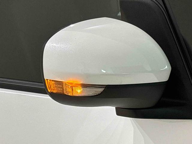 タント カスタムＲＳ　キーフリー　バックカメラ　ＬＥＤヘッドランプ　ＬＥＤオートライト　パワースライドドアウェルカムオープン機能　オート電動格納式ドアミラー　助手席ロングスライド　助手席イージークローザー　運転席助手席シートヒーター　アルミホイール　ＬＥＤフォグランプ（48枚目）