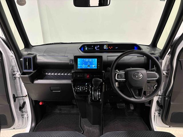 タント カスタムＸスタイルセレクション　オーディオ　バックモニター　ＬＥＤオートライト　パワースライドドアウェルカムオープン機能　オート電動格納式ドアミラー　助手席ロングスライド　助手席イージークローザー　アルミホイール　キーフリーシステム（12枚目）