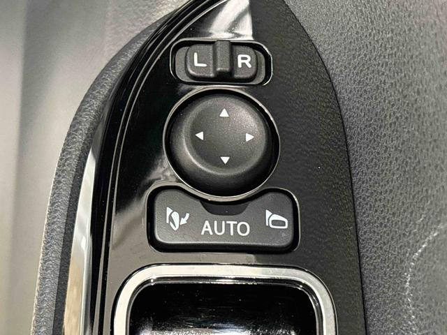 タント カスタムＸスタイルセレクション　オーディオ　バックモニター　ＬＥＤオートライト　パワースライドドアウェルカムオープン機能　オート電動格納式ドアミラー　助手席ロングスライド　助手席イージークローザー　アルミホイール　キーフリーシステム（24枚目）