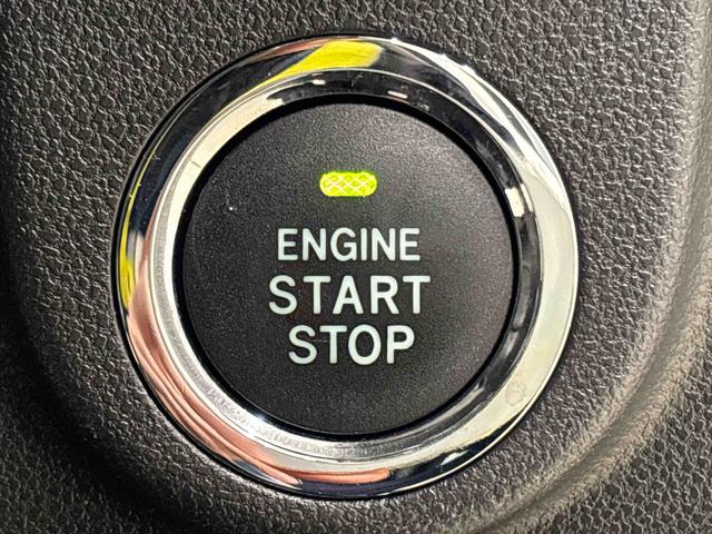 �G���W���n���̓v�b�V���X�^�[�g�Ŋy�X���d�q�J�[�h�L�[���g�т��Ă���΁A�u���[�L�𓥂݂Ȃ���{�^�������������ŁA�G���W���̎n�����X�}�[�g�ɍs���܂���