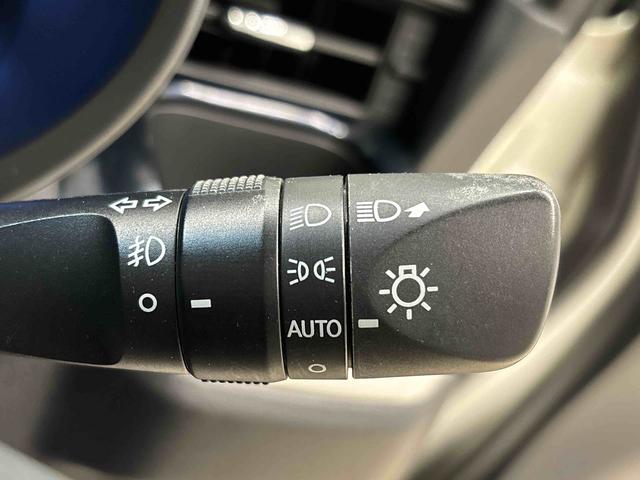 �I�[�g���C�g�@�\�@�ԊO�̖��邳�ɉ����Ď����I�Ƀw�b�h�����v�Ȃǂ�_���E�����B�[��ꎞ��g���l���ȂǂŖ𗧂��܂��I�I