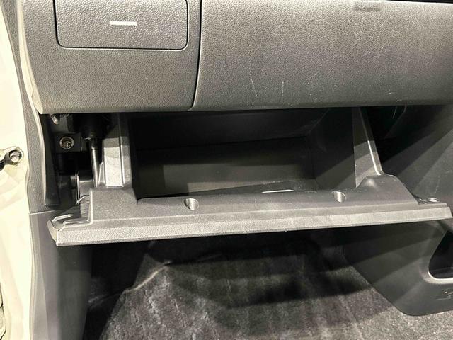 �����Ɏ��o���A���܂��鑽�ʂȎ��[���t���Ă܂�