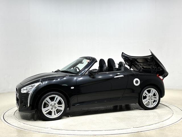 �v�����Ă΂����ɃI�[�v�����s���ł���d���J�����[�t�u�A�N�e�B�u�g�b�v�v���̗p�B