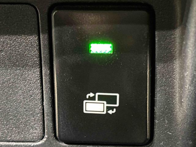 �^�蒆�ɏ���Ȃ̕����s�u�̎������\�Ȃs�u�R���g���[���X�C�b�`���t���Ă܂��B