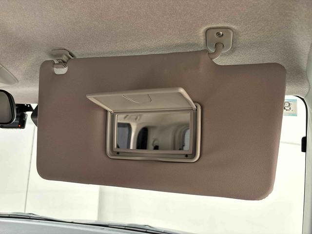 ������Ƃ����g�����Ȃ݃`�F�b�N���ł���o�j�e�B�~���[�t���T���o�C�U�[�i�^�]�ȁE����ȁj���t���Ă܂��B�^�]�ȑ��ɂ̓`�P�b�g�t�H���_�[�t���B