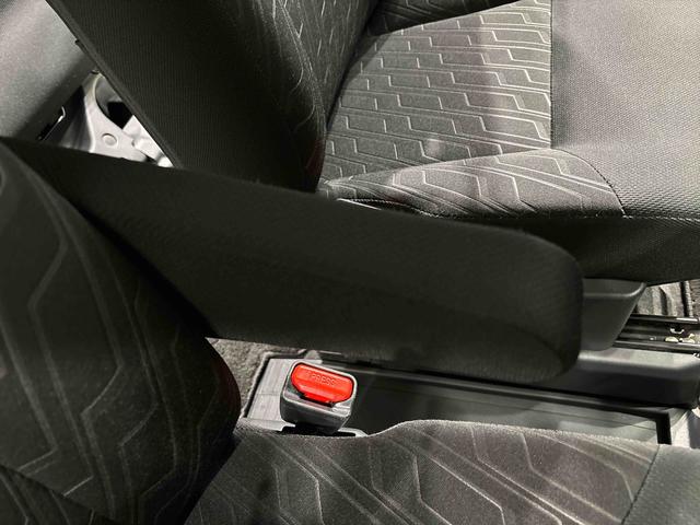 �^�]�Ȃɂ̓t�����g�Z���^�[�A�[�����X�g�B