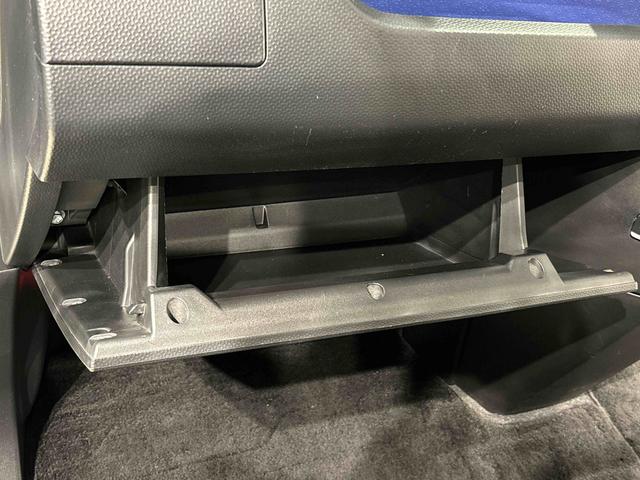 �����Ɏ��o���A���܂��鑽�ʂȎ��[���t���Ă܂�