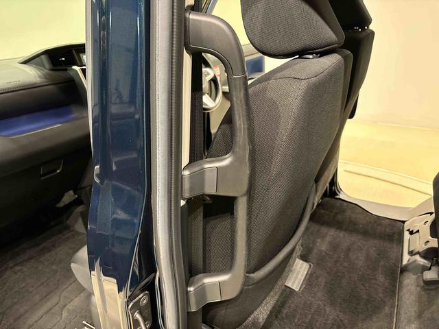 ���ꂼ��̐g�����̑傫���ɍ����������Ƒ���������������^��~�p�A�V�X�g�O���b�v