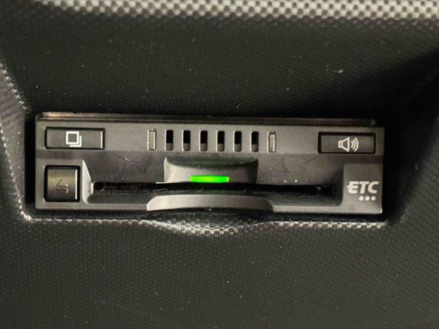 ロッキー Ｇ　ナビ　バックモニター　ＥＴＣ車載器　両側シートヒーター　ＬＥＤヘッドランプ・フォグランプ　全車速追従機能付アダプティブクルーズコントロール　レーンキープコントロール　１７インチアルミホイール　シートヒーター　プッシュボタンスタート（8枚目）