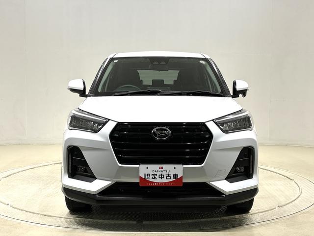 ロッキー Ｇ　ナビ　バックモニター　ＥＴＣ車載器　両側シートヒーター　ＬＥＤヘッドランプ・フォグランプ　全車速追従機能付アダプティブクルーズコントロール　レーンキープコントロール　１７インチアルミホイール　シートヒーター　プッシュボタンスタート（9枚目）