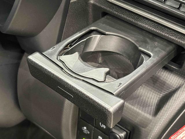 ロッキー Ｇ　ナビ　バックモニター　ＥＴＣ車載器　両側シートヒーター　ＬＥＤヘッドランプ・フォグランプ　全車速追従機能付アダプティブクルーズコントロール　レーンキープコントロール　１７インチアルミホイール　シートヒーター　プッシュボタンスタート（25枚目）