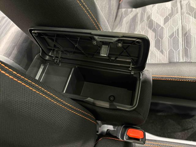 タフト Ｇ　ディスプレイオーディオ　ＥＴＣ　ドラレコ　スカイフィールトップ　インテリアアクセント　ＬＥＤオートライト＆フォグランプ　電動パーキングブレーキ　バックカメラ　アルミホイール（32枚目）