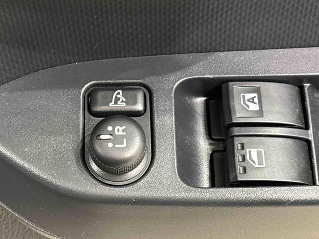 ミライース Ｘ　リミテッドＳＡＩＩＩ　７インチフルセグナビ　バックカメラ　ＥＴＣ　純正カーペットマット　ＬＥＤヘッドライト　オートライト　オートハイビーム　キーレスエントリーシステム　電動格納式ドアミラー　前後コーナーセンサー　リヤスモークガラス　リヤワイパー付（26枚目）