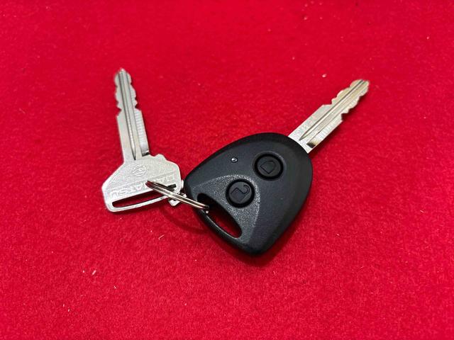 ミライース Ｘ　リミテッドＳＡＩＩＩ　７インチフルセグナビ　バックカメラ　ＥＴＣ　純正カーペットマット　ＬＥＤヘッドライト　オートライト　オートハイビーム　キーレスエントリーシステム　電動格納式ドアミラー　前後コーナーセンサー　リヤスモークガラス　リヤワイパー付（46枚目）