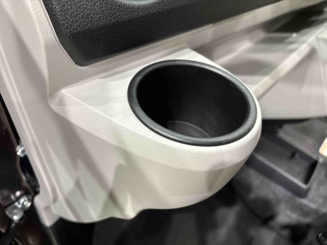 ミライース Ｘ　リミテッドＳＡＩＩＩ　ナビゲーション　ＥＴＣ　ＬＥＤヘッドランプ　セキュリティアラーム　コーナーセンサー　１４インチフルホイールキャップ　キーレスエントリー　電動格納式ドアミラー　ショツピングフック　マニュアルエアコン（30枚目）