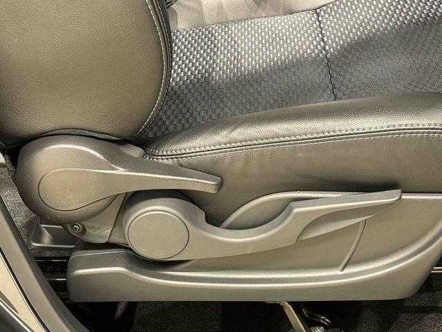 �^�]��̑̊i�ɍ��킹�āC�^�]�Ȃ̍��ʂ̍����������ł���V�[�g���t�^�[���t���Ă܂�