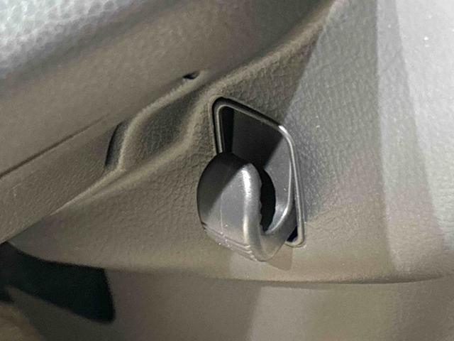 モコ Ｓ　ナビゲーション　ＥＴＣ　プッシュスタート　電動格納式ドアミラー　マニュアルエアコン　アイドリングストップ　ヘッドライトレベリングホイールキャップ（27枚目）