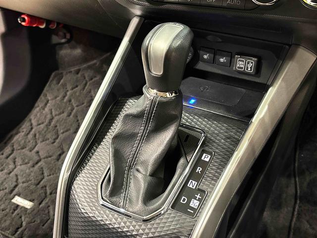 �V�t�g�`�F���W���y�����V�[�P���V�����V�t�g�F�V�t�g�m�u���A�b�v�^�_�E���i�{�^�|�j�����A�}�j���A�����o�̃V�t�g�`�F���W�ŉ^�]����y���������킦�܂��B