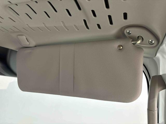 ハイゼットトラック ハイルーフ　９インチディスプレイオーディオ　ＬＥＤヘッドランプ　トップシェイドガラス　運転席ＳＲＳエアバック　バックソナー　電動式パワーステアリング　ＡＭ／ＦＭラジオ　あゆみ板掛けテールゲート　ＶＳＣ＆ＴＲＣ（29枚目）