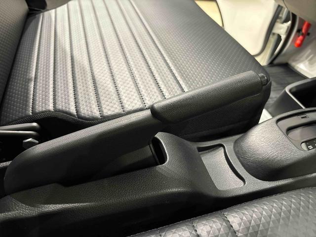 ハイゼットトラック ハイルーフ　９インチディスプレイオーディオ　ＬＥＤヘッドランプ　トップシェイドガラス　運転席ＳＲＳエアバック　バックソナー　電動式パワーステアリング　ＡＭ／ＦＭラジオ　あゆみ板掛けテールゲート　ＶＳＣ＆ＴＲＣ（32枚目）