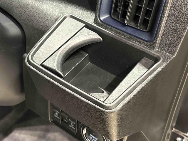 タント カスタムＸ　バックモニター対応　電動パーキングブレーキ　ＬＥＤオートライト　パワースライドドアウェルカムオープン機能　オート電動格納式ドアミラー　助手席ロングスライド　助手席イージークローザー　アルミホイール　キーフリーシステム（25枚目）