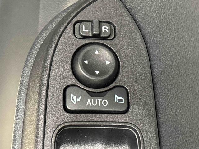 タント カスタムＸ　ＬＥＤオートライト　パワースライドドアウェルカムオープン機能　オート電動格納式ドアミラー　助手席ロングスライド　助手席イージークローザー　アルミホイール　キーフリーシステム（24枚目）