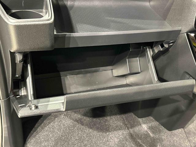 タント カスタムＸ　ＬＥＤオートライト　パワースライドドアウェルカムオープン機能　オート電動格納式ドアミラー　助手席ロングスライド　助手席イージークローザー　アルミホイール　キーフリーシステム（32枚目）