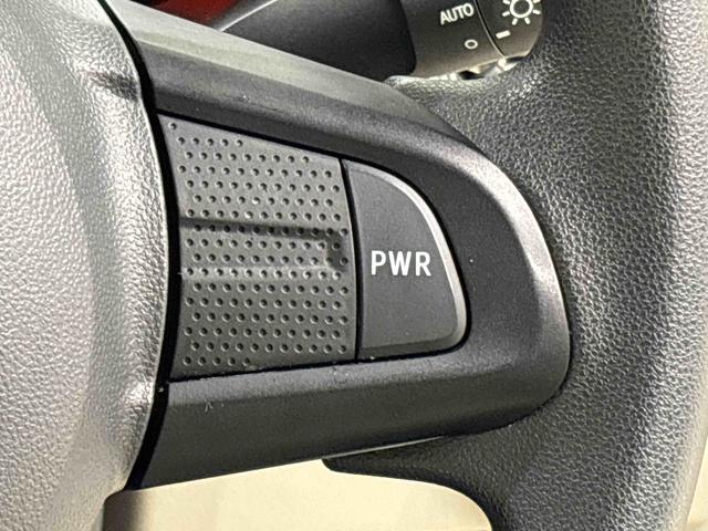 �c�������������؂�ւ��X�e�A�����O�X�C�b�`�i�c�����W�ő��s���X�C�b�`���n�m�ɂ���ƁA�G���W����]�����グ�X���[�Y�ȉ����ƌy���ȑ��肪�ł��܂��j