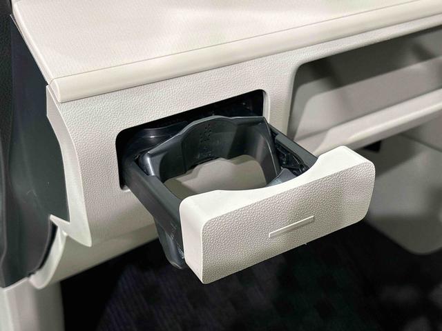 �����̎��[���ł��鏕��ȃC���p�l�{�b�N�X���A�֗��Ȏ��[�t���Ă܂��B