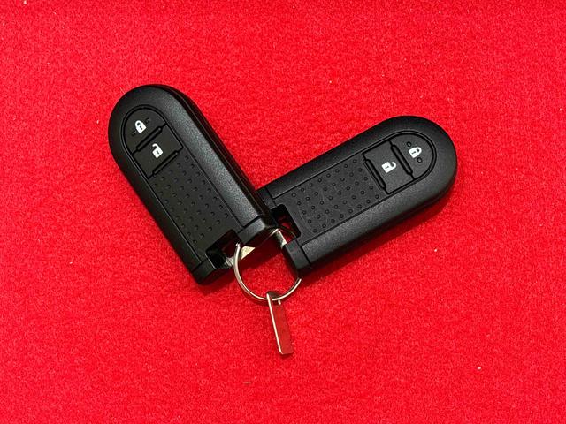 �d�q�J�[�h�L�[���g�т��Ă���΁A���N�G�X�g�X�C�b�`�����������Ńh�A�̎{���Ɖ������s���܂��B����������h�~�ɖ𗧂C���r���C�U�[�@�\�t���ł��B