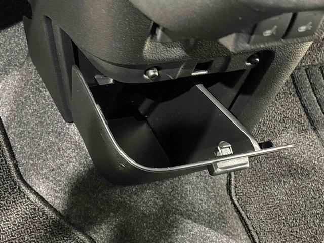 ムーヴキャンバス セオリーＧ　カーナビ　バックカメラ付き　ＬＥＤオートライト・フォグランプ　電動パーキングブレーキ　プッシュボタンスタート　セキュリティアラーム　バックカメラ　両側パワースライドドアウエルカムオープン機能　オート電動格納式ドアミラー（32枚目）