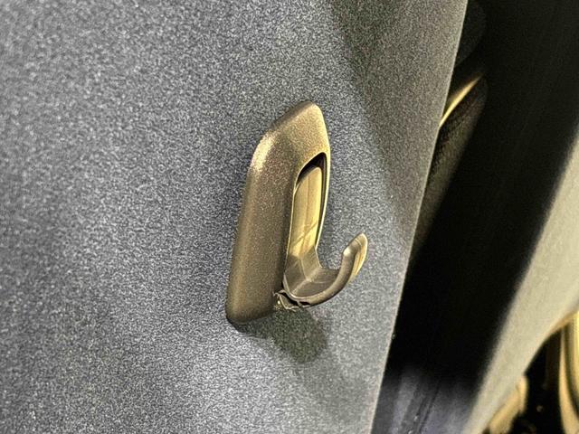 ムーヴキャンバス セオリーＧ　カーナビ　バックカメラ付き　ＬＥＤオートライト・フォグランプ　電動パーキングブレーキ　プッシュボタンスタート　セキュリティアラーム　バックカメラ　両側パワースライドドアウエルカムオープン機能　オート電動格納式ドアミラー（35枚目）