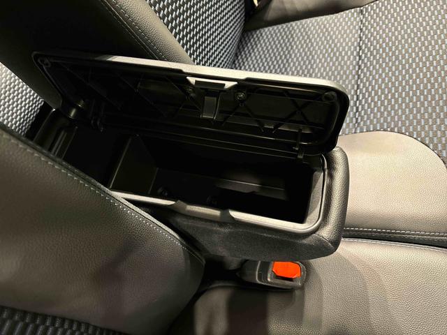 タント カスタムＲＳ（30枚目）