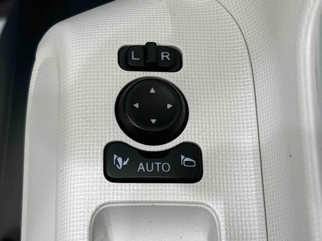 ムーヴキャンバス ストライプスＧターボ　カーナビ　バックモニター　キーフリー　電動パーキングブレーキ　後席両側パワースライドドア　運転席・助手席シートヒーター　ＬＥＤヘッドライト・フォグランプ　オートライト　サイドエアバッグ　アイドリングストップ機能（25枚目）