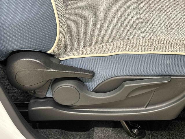 ムーヴキャンバス ストライプスＧターボ　カーナビ　バックモニター　キーフリー　電動パーキングブレーキ　後席両側パワースライドドア　運転席・助手席シートヒーター　ＬＥＤヘッドライト・フォグランプ　オートライト　サイドエアバッグ　アイドリングストップ機能（28枚目）