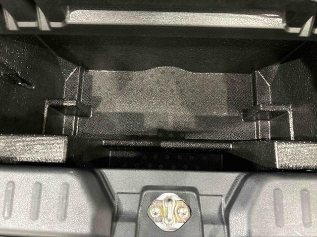 ムーヴキャンバス ストライプスＧターボ　カーナビ　バックモニター　キーフリー　電動パーキングブレーキ　後席両側パワースライドドア　運転席・助手席シートヒーター　ＬＥＤヘッドライト・フォグランプ　オートライト　サイドエアバッグ　アイドリングストップ機能（40枚目）