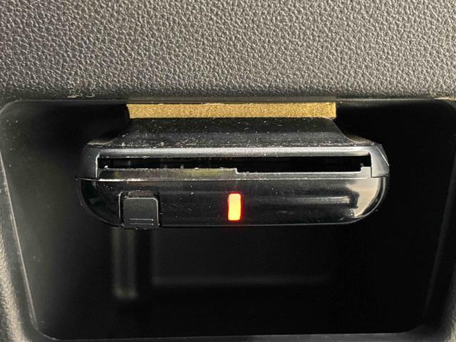 �d�s�b�J�[�h��}�����邱�Ƃō������H�𗘗p����ۂ̎x�������L���b�V�����X�ɂȂ�����A�d�s�b�X�}�[�g�C���^�[�`�F���W�����p�ł��܂��B�ۏ؂͐������[�J�[�C���ۏ؂݂̂Ŋ��ԊO�̂��̂͑ΏۊO�ƂȂ�܂��B