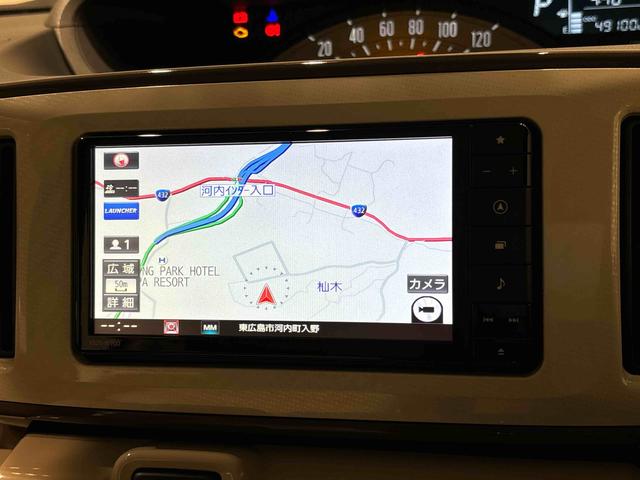 ムーヴキャンバス Ｘメイクアップリミテッド　ＳＡＩＩＩ　ナビ　パノラマモニター　ドラレコ　ハロゲンライト　ＬＥＤフォグランプ　置き楽ボックス　オートライト　プッシュボタンスタート　セキュリティアラーム　パノラマモニター対応カメラ　両側パワースライドドア（6枚目）