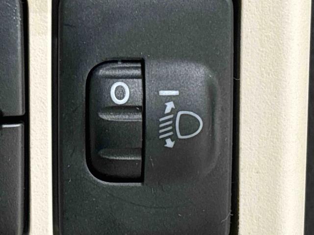 ムーヴキャンバス Ｘメイクアップリミテッド　ＳＡＩＩＩ　ナビ　パノラマモニター　ドラレコ　ハロゲンライト　ＬＥＤフォグランプ　置き楽ボックス　オートライト　プッシュボタンスタート　セキュリティアラーム　パノラマモニター対応カメラ　両側パワースライドドア（25枚目）